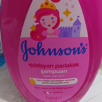 Johnsons Baby Işıldayan Saçlar Şampuanı