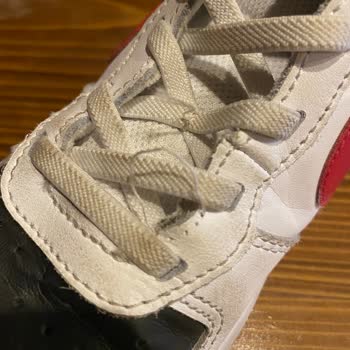 In Street Mağazası - Nike Ayakkabı Sorunu