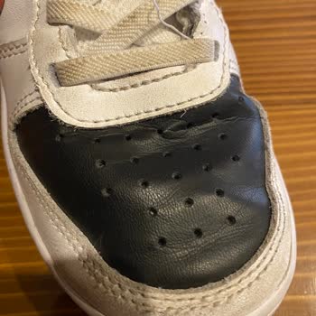 In Street Mağazası - Nike Ayakkabı Sorunu