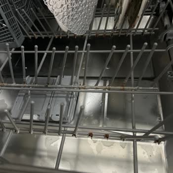 Samsung Bulaşık Makinesi Sepetinde Paslanma Sorunu