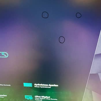 Sıfır Monster Tulpar T7 V20.6.5 Oyuncu Bilgisayarı Çoklu Ölü Pikseller