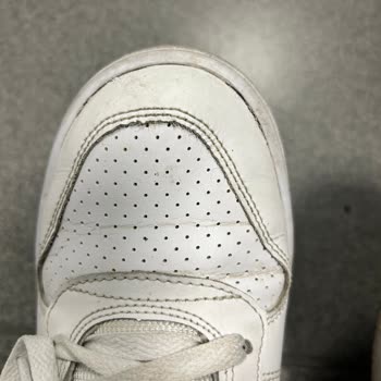 Nike Ağzı Açılan Ayakkabı