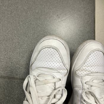 Nike Ağzı Açılan Ayakkabı