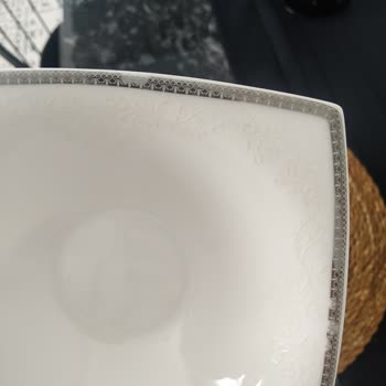 Karaca Züccaciye Yemek Takımı Ve Düdüklü Tencere