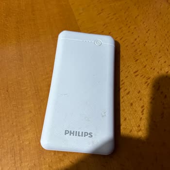 PHILIPS Philips Powerbank Kısa Sürede Bozuldu.