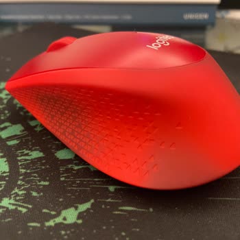 Logitech Mouse 3 Ayda Renk Değiştirdi