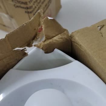 Awox Su Isıtıcı (kettle) Yangın Çıkartıyordu Erken Fark Ettik.