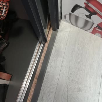 Lammons Mobilyalarım Elimde Kaldı!