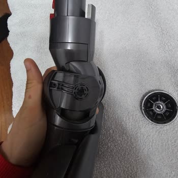 Dyson Süpürge Başlık Kırıldı
