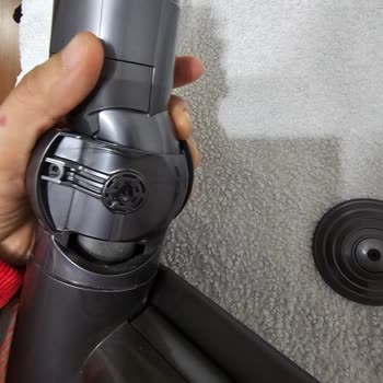 Dyson Süpürge Başlık Kırıldı