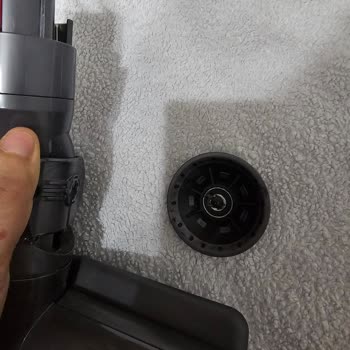 Dyson Süpürge Başlık Kırıldı