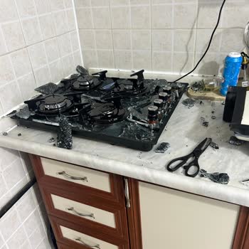 Kumtel'in Muhteşem İlgi Ve Alakası Gözlerimi Kamaştırıyor!