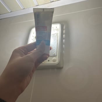New Well Markası Güneş Kremi Ve Saç Spreyi Şikayet