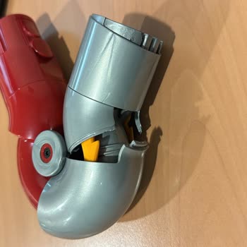Dyson V12 Detect Slim