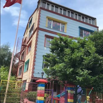 Özel Bizim Elma Şekeri Anaokulu (Beylikdüzü) Ayrımcılık Var