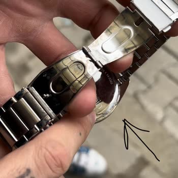 Saat & Saat Resmen 2. El Ürünü 0 Diye Okuttular
