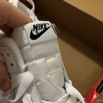 Sneakerslifee.tr Sahte Ayakkabı Satışı Ve İade Alınmaması