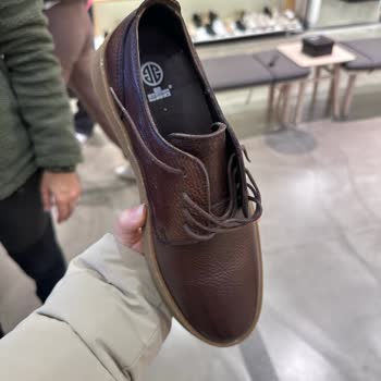 Elle Ayakkabı Elle İki Ayakkabı Mağduriyeti