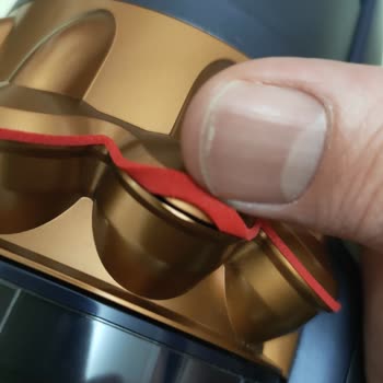Dyson Gen5 Fitilleri Kullanmadan Yerinden Çıktı