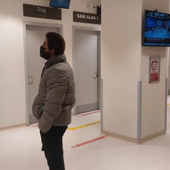 Prof. Dr. Feriha Öz Acil Durum Hastanesi Kuyruk Uzun Ama İlgilenen Yok