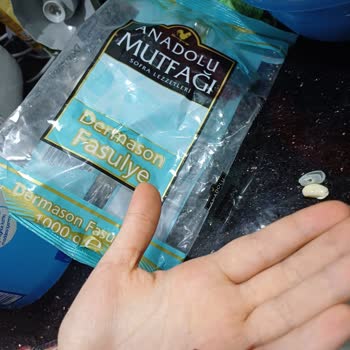 Anadolu Mutfağı Market Fasulyesinde Şaşırtan Misafir: Tüfek Saçması!