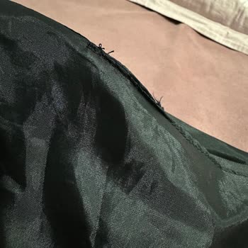 Derimod Mağaza Ürünün 3 Farklı Yerinden Ayıplı Olarak Satılması