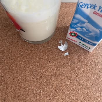 Pınar Et ve Süt 200ml Süt Paketinde Alüminyum Folyo Parçaları