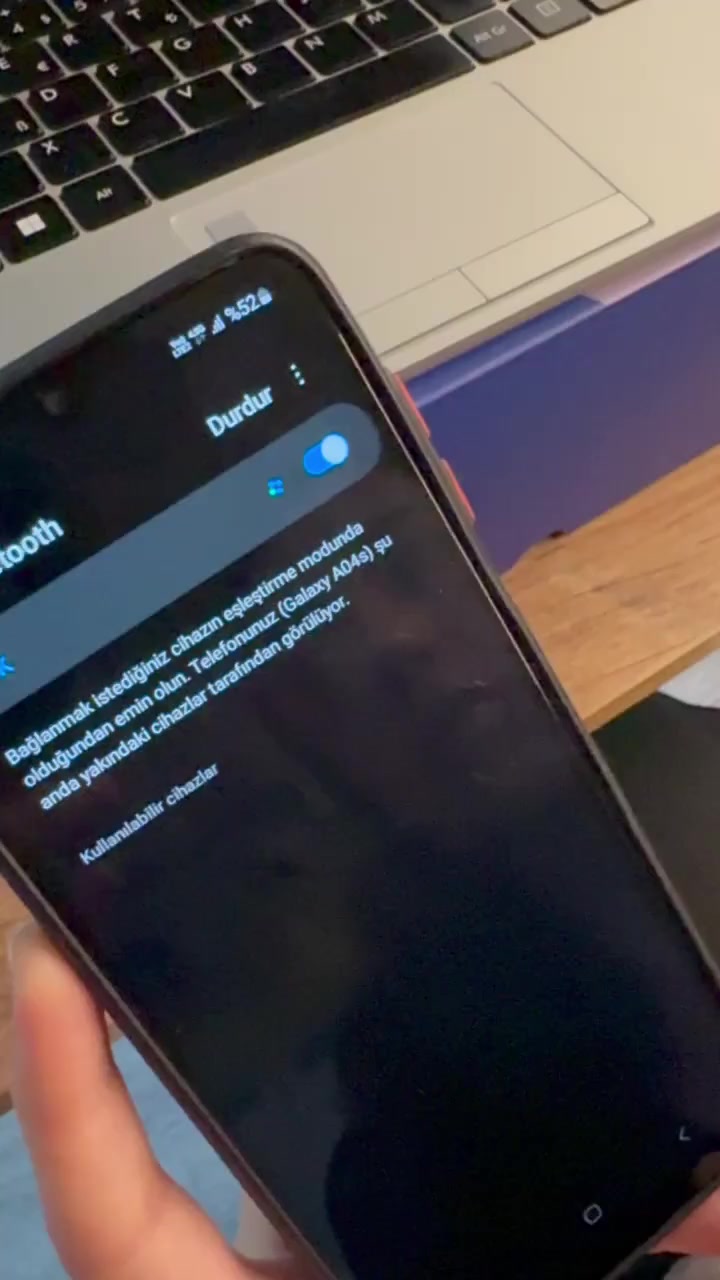 Sennheiser Headphones Connection Error video cover