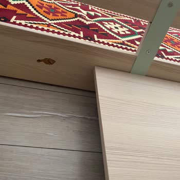 Çilek Mobilya Montes Natural Baza Çöktü