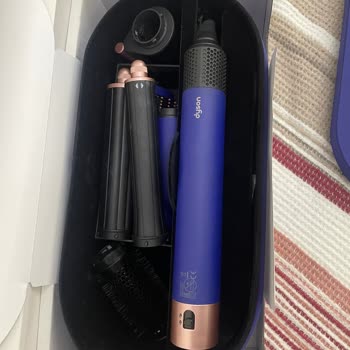 Erchin Dyson Airwrap Saç Şekillendirmesi