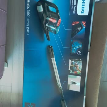 Vatan Bilgisayar Philips LED'li Başlık Yok Kutu Görseli İle Uyuşmuyor