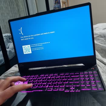 Asus Bilgisayar Sözde Oyuncu Bilgisayarı Video İzlerken Kitleniyor Mavi Ekran Veriyor