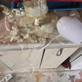 Beko Markalı Doğrayıcı Patladı Ve Ayağıma Camı Saplandı...