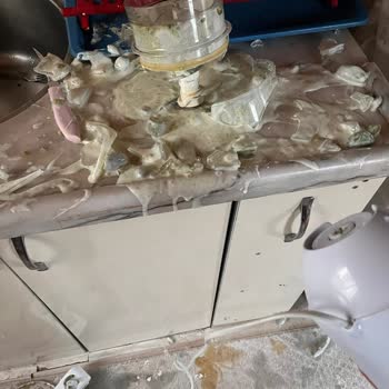 Beko Markalı Doğrayıcı Patladı Ve Ayağıma Camı Saplandı...