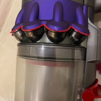 Dyson Süpürge Silikon Soyulması