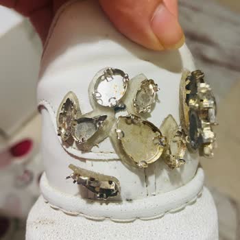 Sürpriz Yumurtadan Çıkan Tasarımcı Giydim Gidiyor Ayakkabı