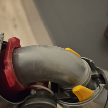 Dyson V12 Mobilya Altı Adaptörü