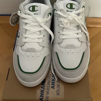 Sneaks Up İade Konusunda Haksız Tutumu