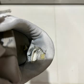 Amazon Sitesinden Alınan Puma Ayakkabının İç Kısmının Yırtılması