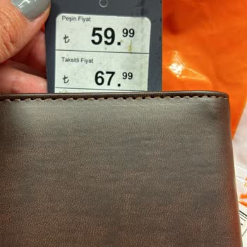 FLO Ayakkabı İlgilenmiyorlar Umurlarında Bile Değil