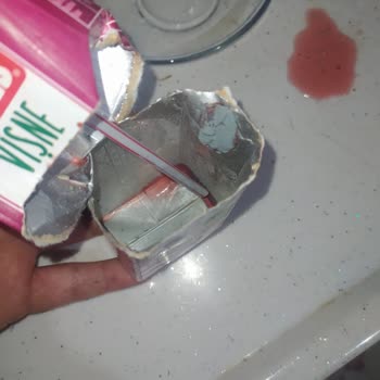 Dimes Gıda Küflü Vişne Suyu