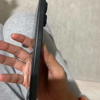 Apple İPhone 15 Pro Max Batarya Sorunu