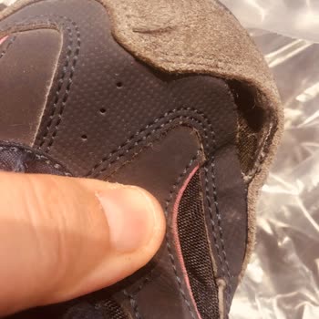 Skechers Ürününün Arkasında Durmuyor