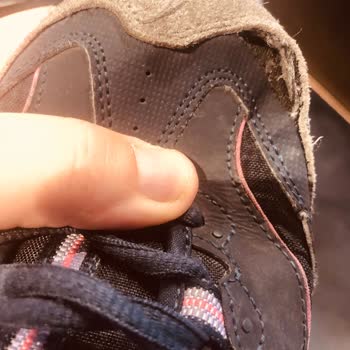Skechers Ürününün Arkasında Durmuyor