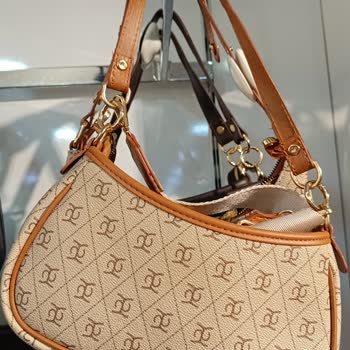 Fullamoda Değişim Yapılmadı Çantayı Onlara Bıraktığımız Gibi Çıktık