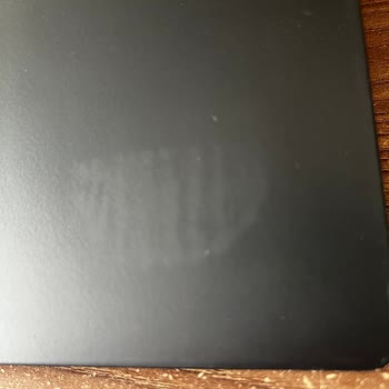 Lenovo Bilgisayar Lenovo Legion Kasada Sarı Yeşil Turuncu İzler Var Ve Touch Pad Soyuldu