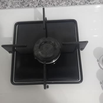 Bosch Ocağın Üstünde Beyaz Lekeler