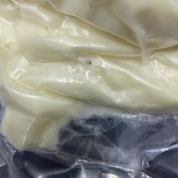 Faruk Gıda Bursa Peynirlerin Küflü Ve Kıl İçinde Gelmesi