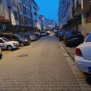 Esenyurt Belediyesi Kaldırım Yapılmasını İstiyorum