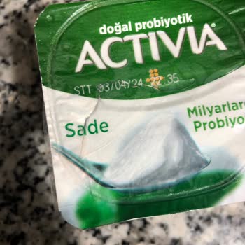 BİM Açık Yoğurdu Bantlayıp Satıyorlar.